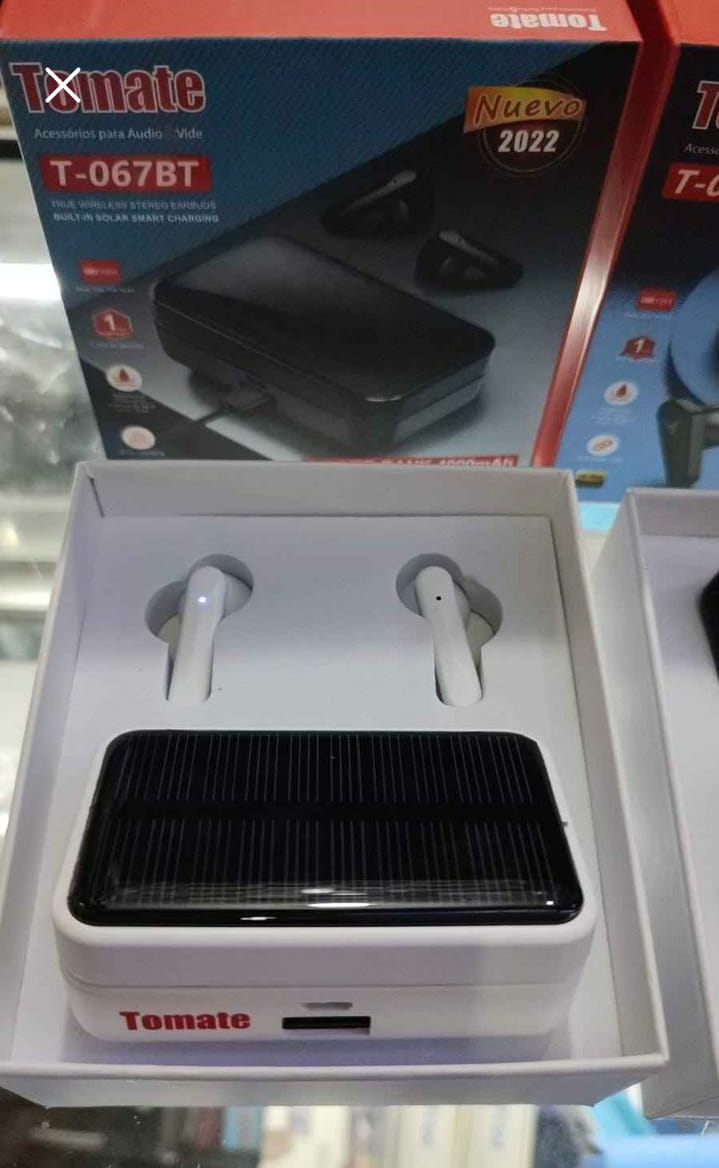 AUDIFONO PRO INALAMBRICO A PANEL SOLAR